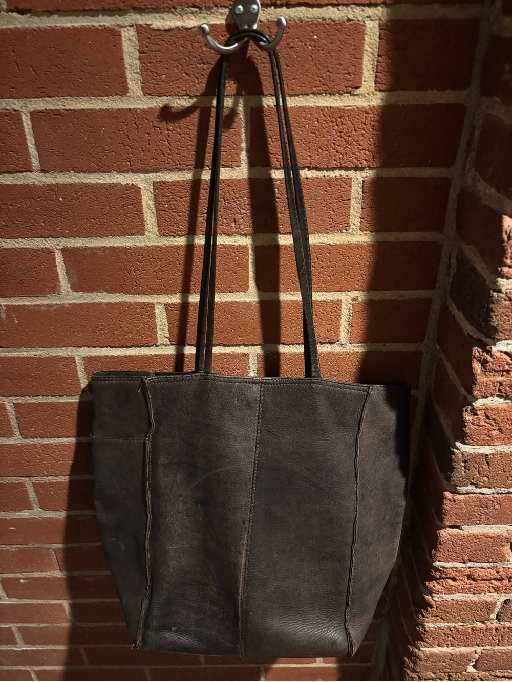 Classic Black Leather Tote Bag - Timeless Everyday Shoulder Bag